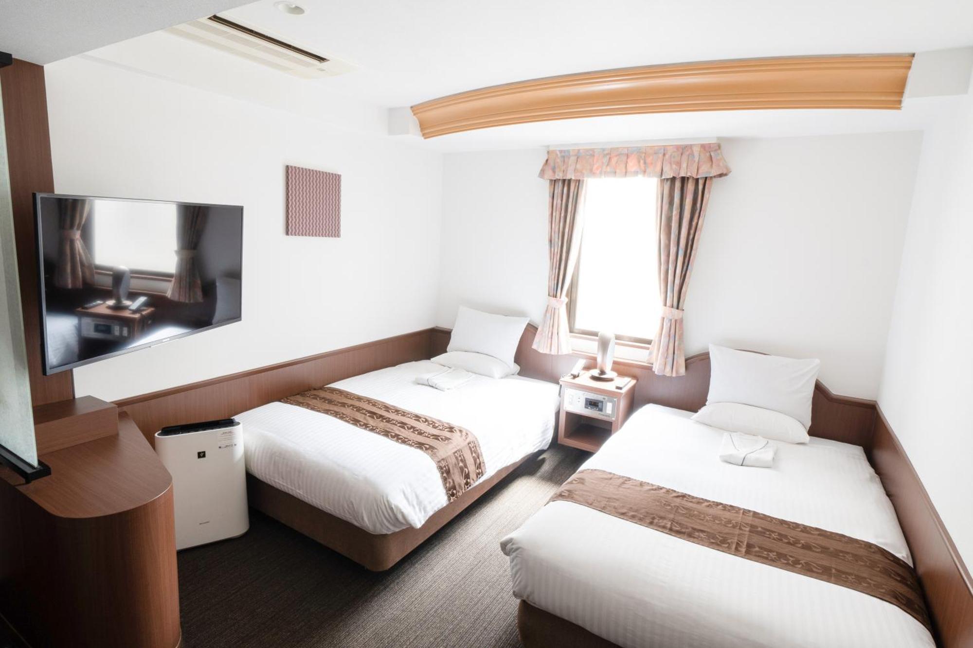 Toyo Hotel Fukuoka  Bagian luar foto